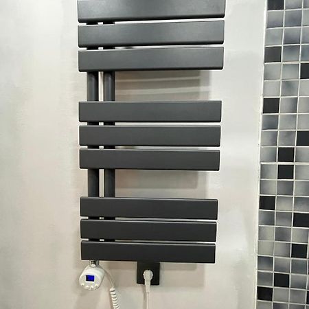 Bright: Flat With Balcony - Kitchen - Free Parking Berlim Exterior foto