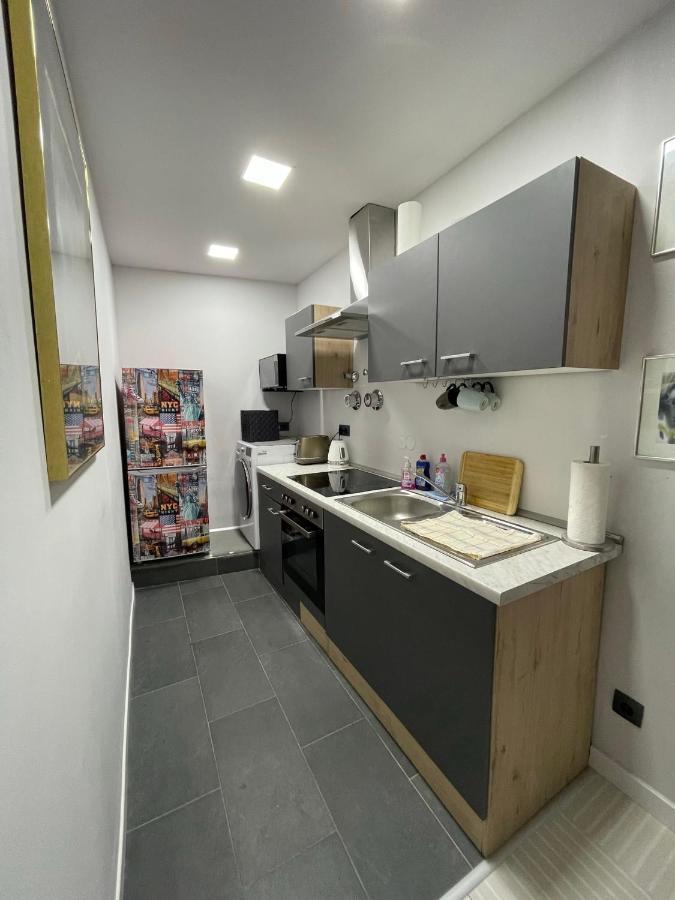 Bright: Flat With Balcony - Kitchen - Free Parking Berlim Exterior foto