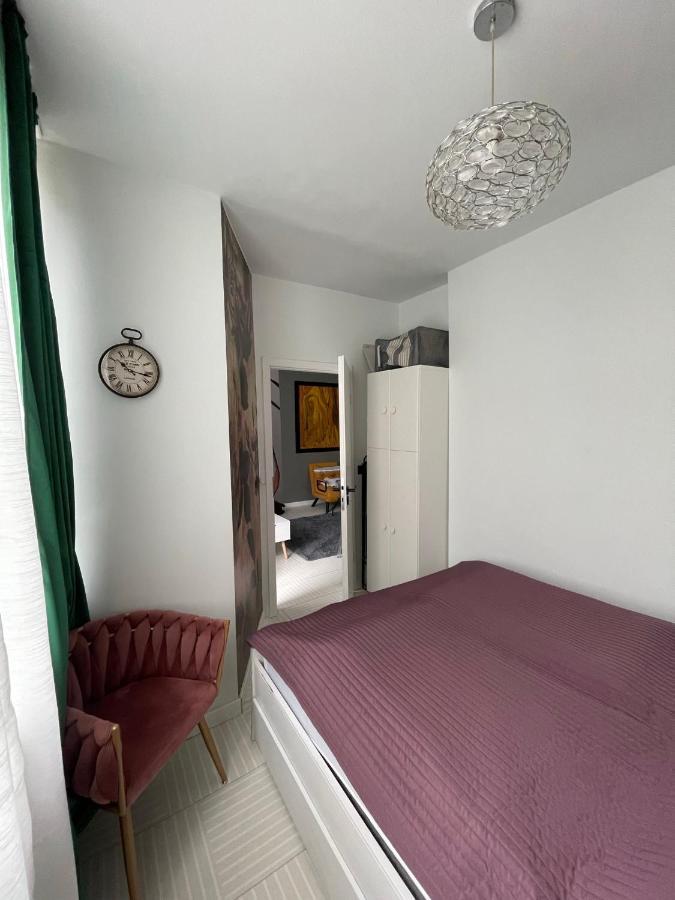 Bright: Flat With Balcony - Kitchen - Free Parking Berlim Exterior foto